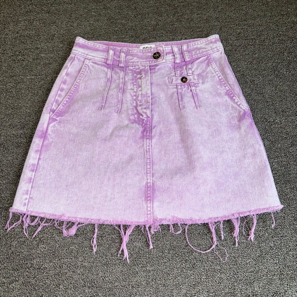 BDG Urban Outfitters Purple Acid Wash Denim Mini Skirt Raw Hem XS High Waist